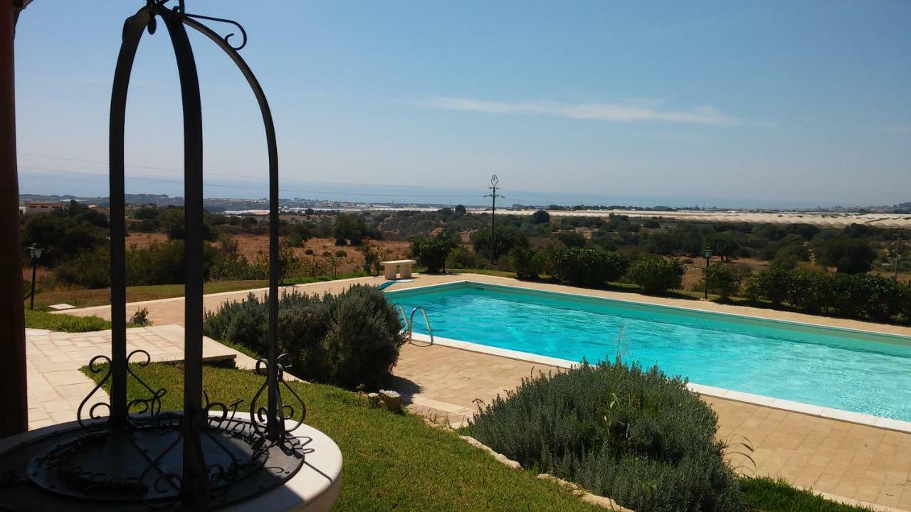 Apartamento Behara Marina di Ragusa Exterior foto